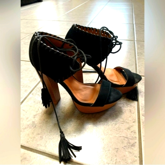 (6-6.5)🆕️Qupid Black Velvet w Lace up Tassel Heels - Picture 3 of 5